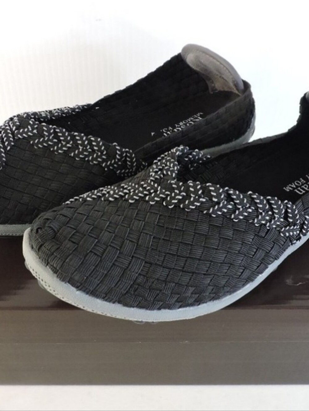 New Womens Rosdan Woven Dlip On Memoery Foam Shoes